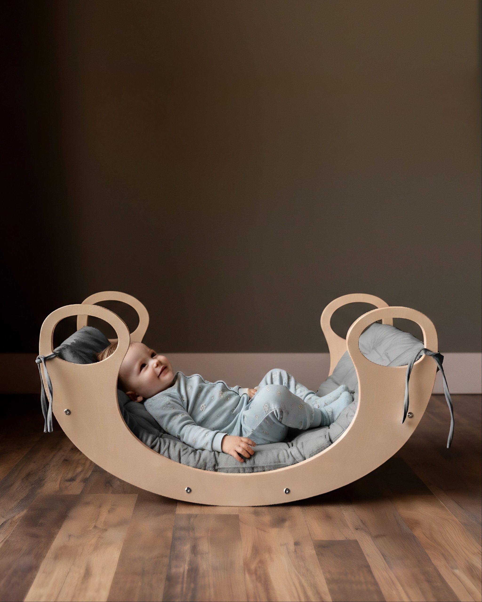 mini_rocker_greyffff.jpg mini rocker greyffff scaled